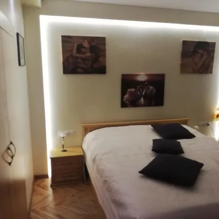 Apartament апартамент в най-хубавия квартал на *